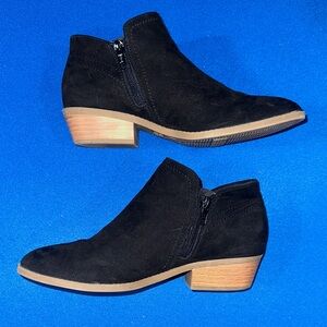 Time and Tru Black Ankle Booties